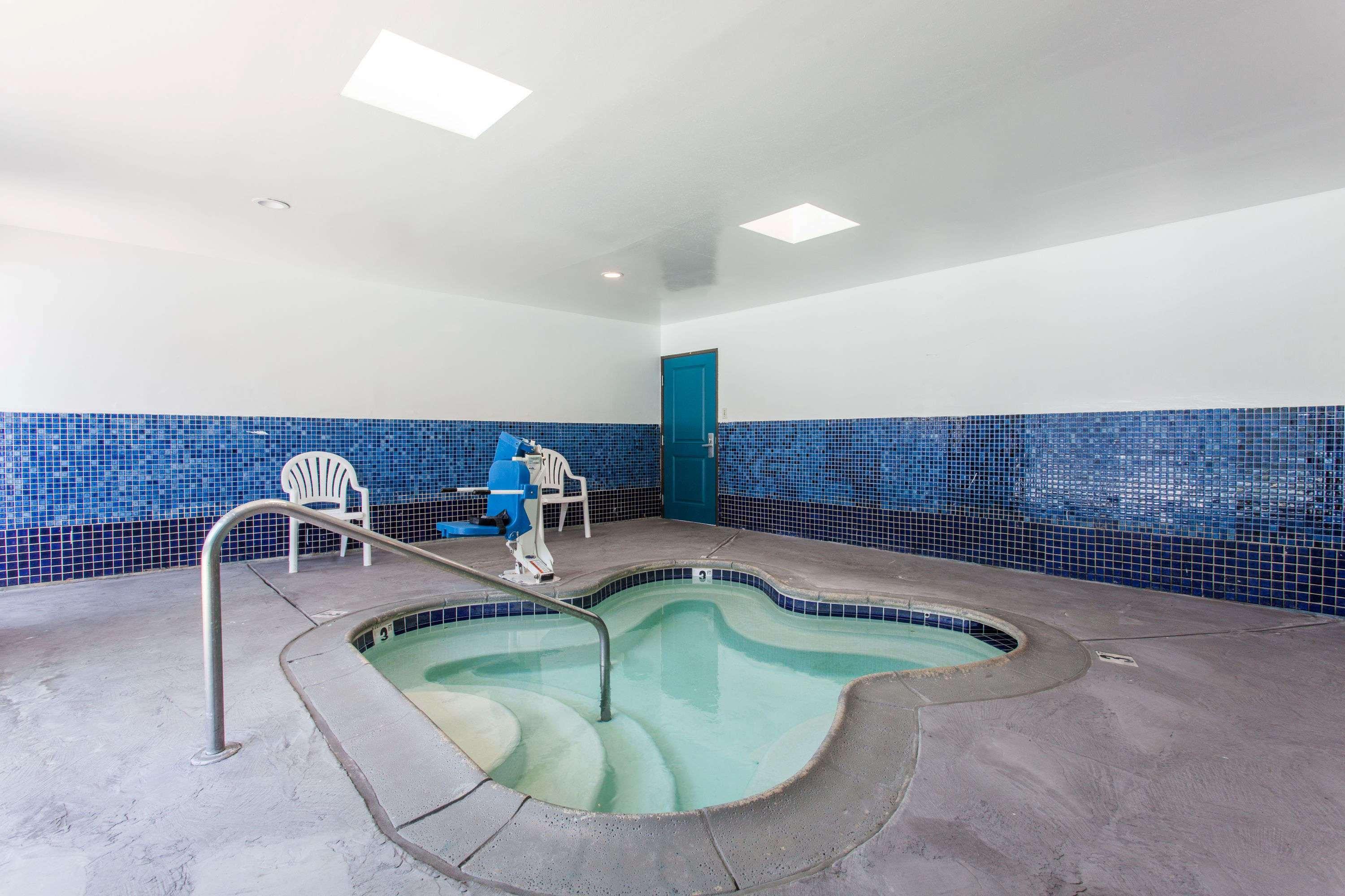 Days Inn By Wyndham San Diego-East/El Cajon Exterior foto