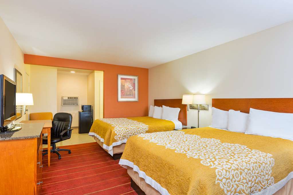 Days Inn By Wyndham San Diego-East/El Cajon Quarto foto